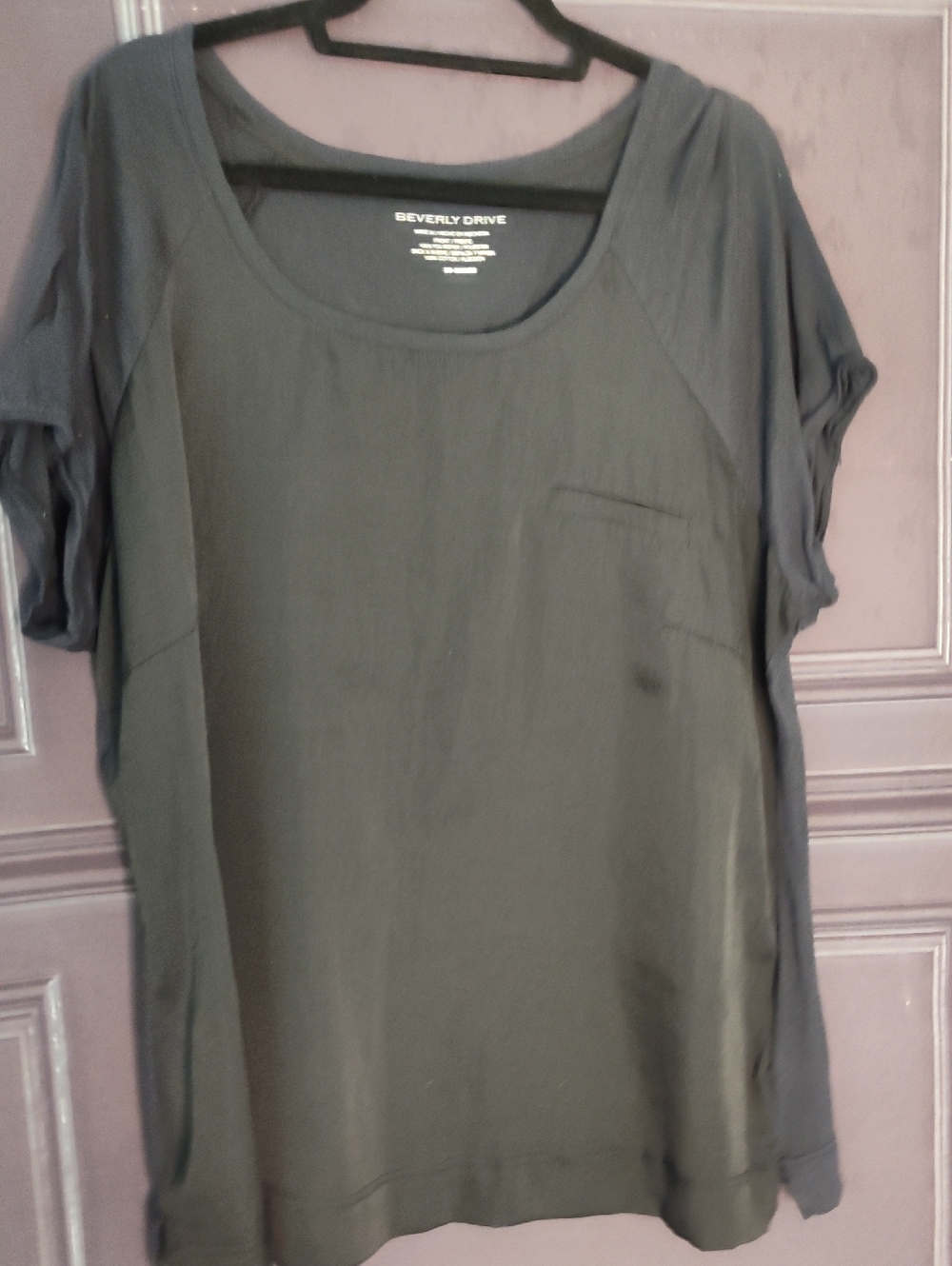Beverly Drive Black Scoop Neck Short Sleeve Pocket Tee